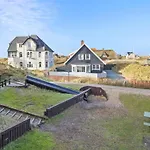 Apartment Britt - 100m From The Sea By Interhome *
