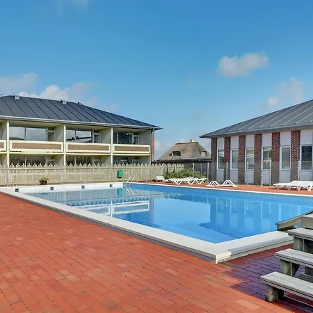 Britt - 100m From The Sea By Interhome *