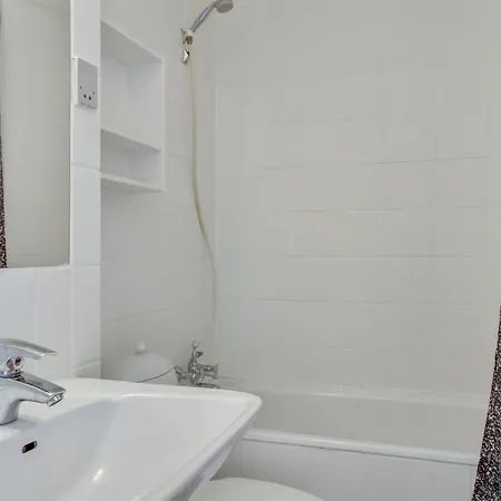 Britt - 100m From The Sea By Interhome