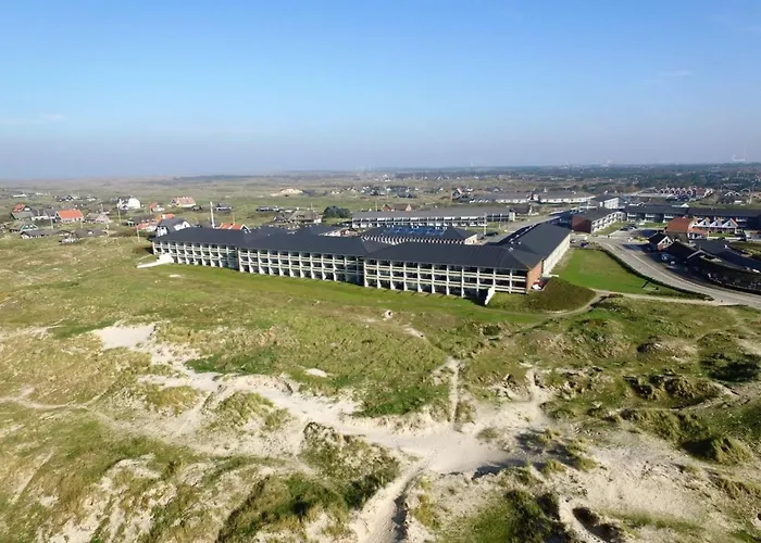 Britt - 100m From The Sea By Interhome *