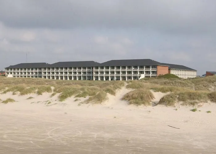 Britt - 100m From The Sea By Interhome *